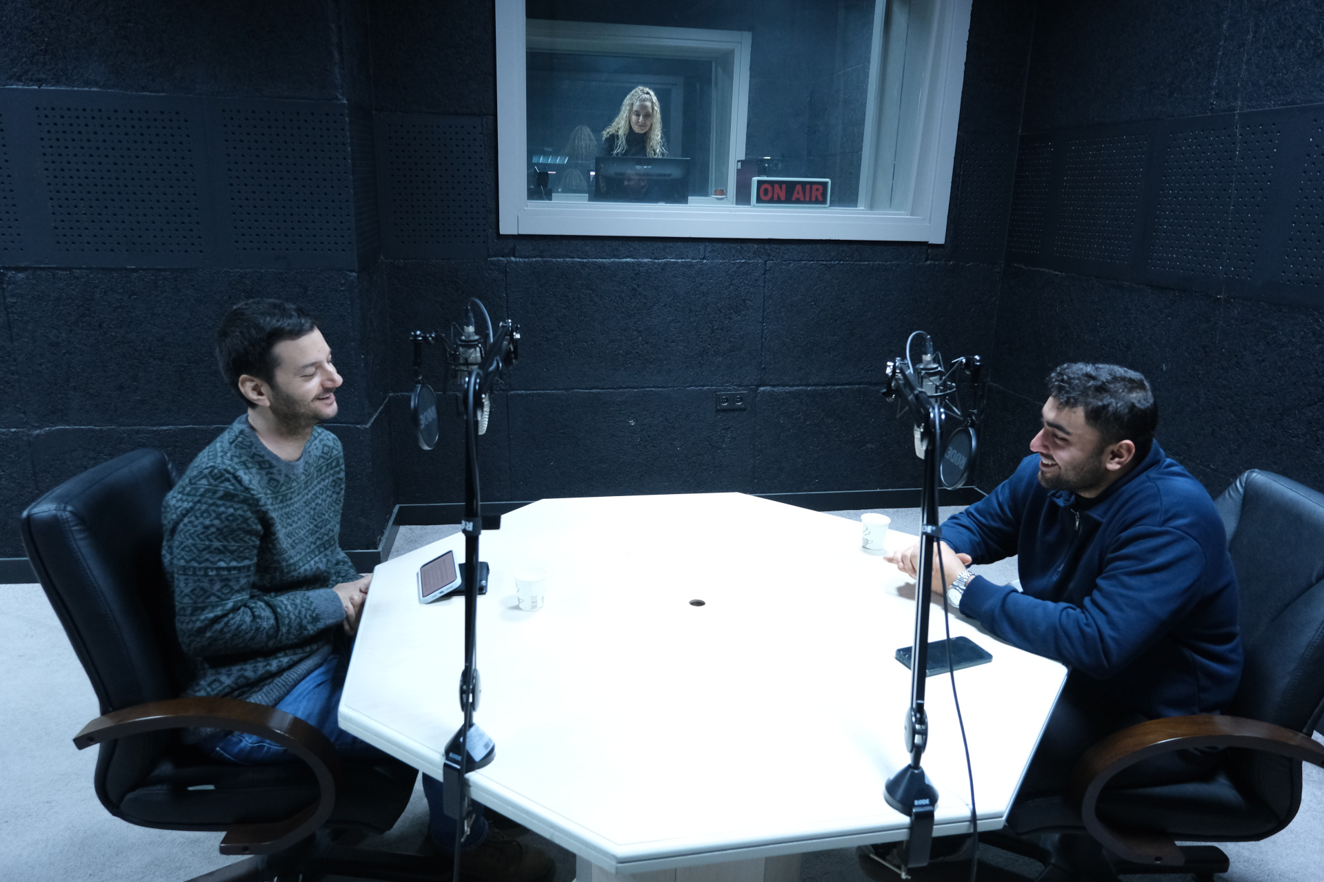 Radyo Üniversite 100.5